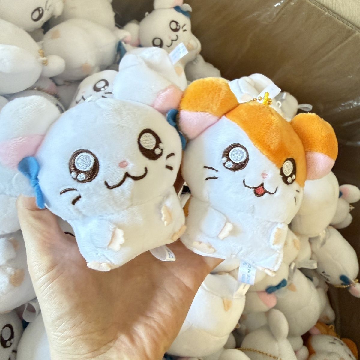 かわいいハムタロ ビジュー ハグぬいぐるみキーホルダー バッ - Phone Accessories Charms のレビューと価格
