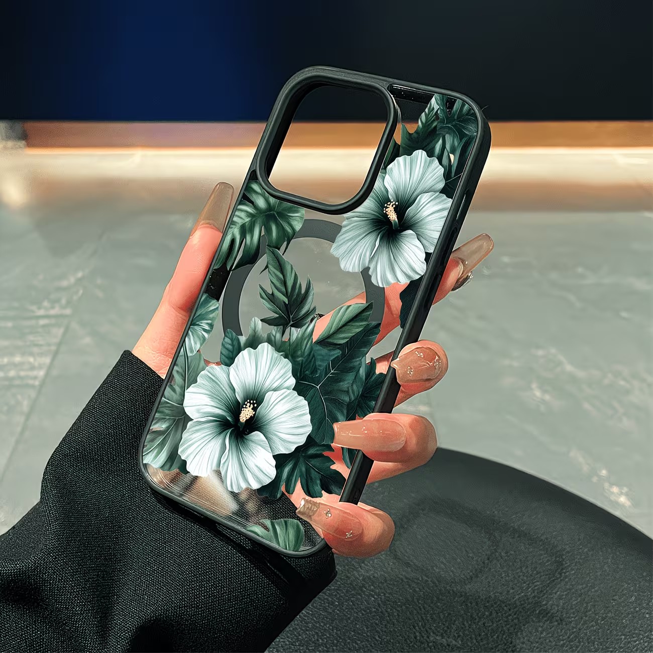 グリーンフローラルプリントのiPhoneケース iPhone - Xo Phone Accessories のレビューと価格